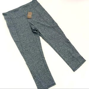 J. Jill Cropped Athletic Yoga Leggings